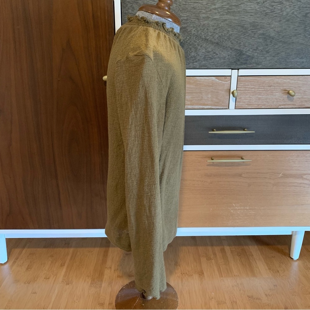 Madewell Texture & Thread Olive Green Ruffle Mock Neck Bell Sleeve Top - Picture 5 of 7